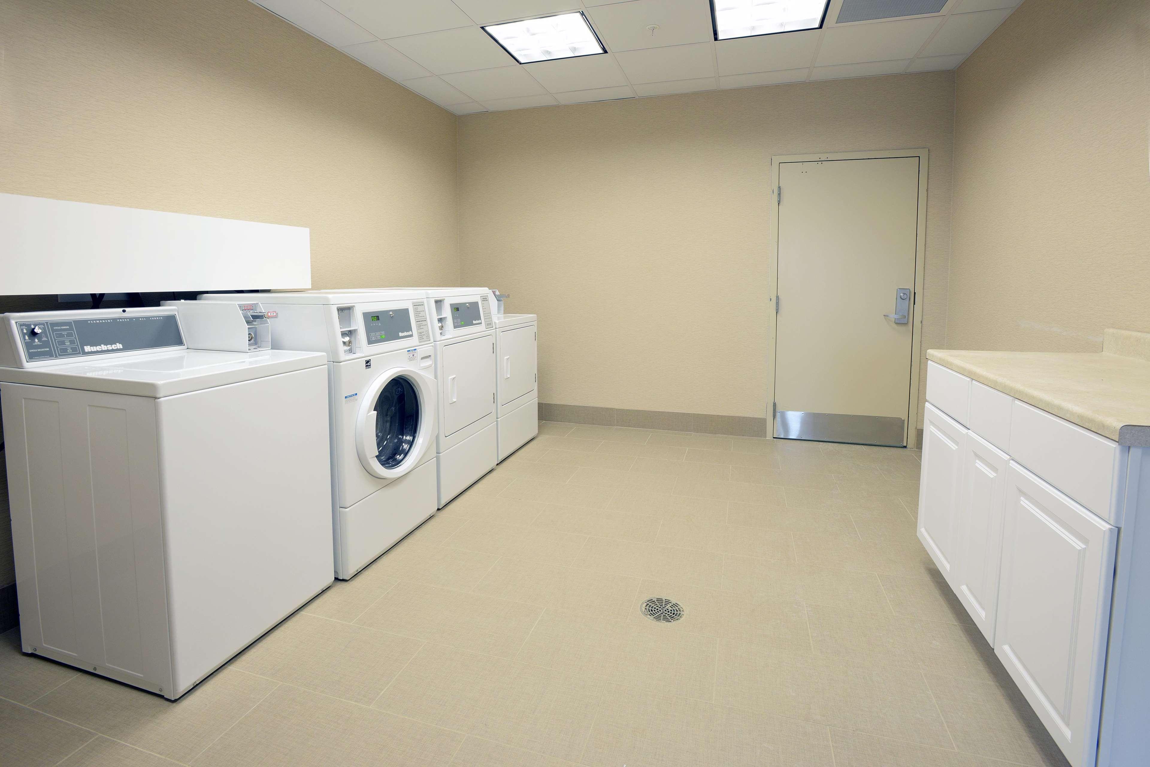 Hampton Inn & Suites - Cincinnati/Kenwood, Oh Silverton Esterno foto