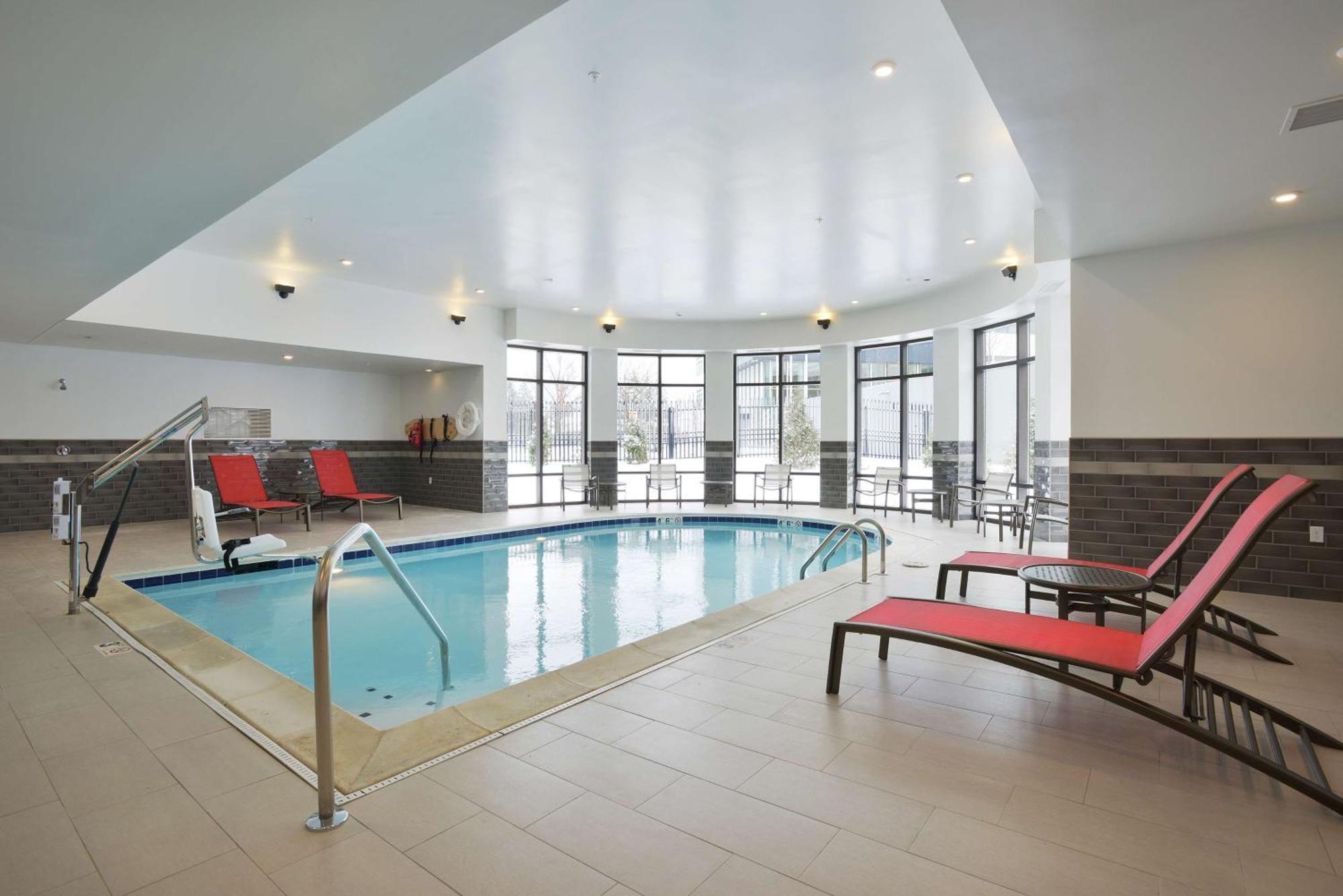 Hampton Inn & Suites - Cincinnati/Kenwood, Oh Silverton Esterno foto
